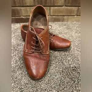 Taos Ideal Oxfords Brown Leather Lace-Up Shoes Size 37
